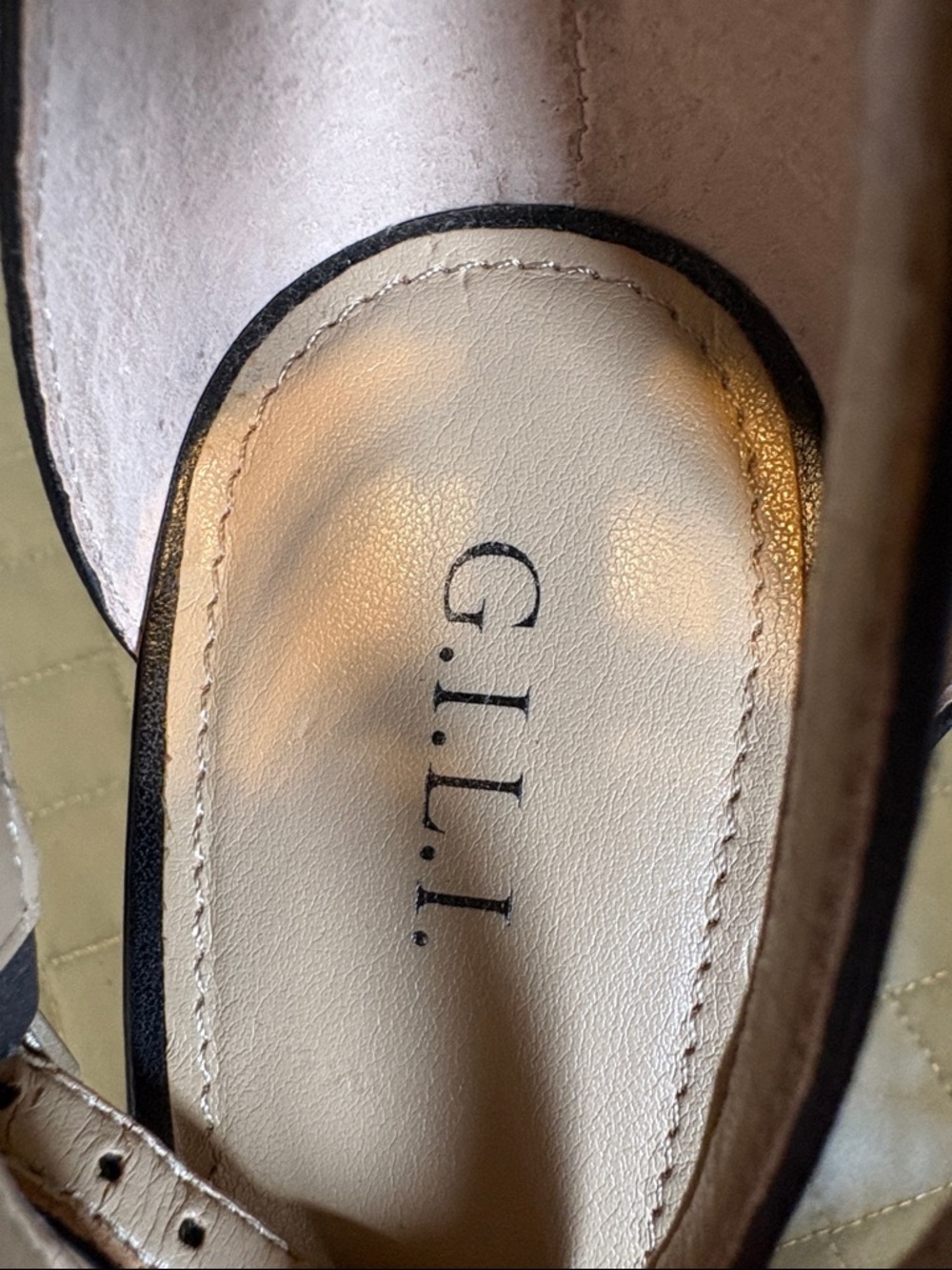 G.I.L.I. Black Women's Dress Sandals/Heels - Picture 2 of 10